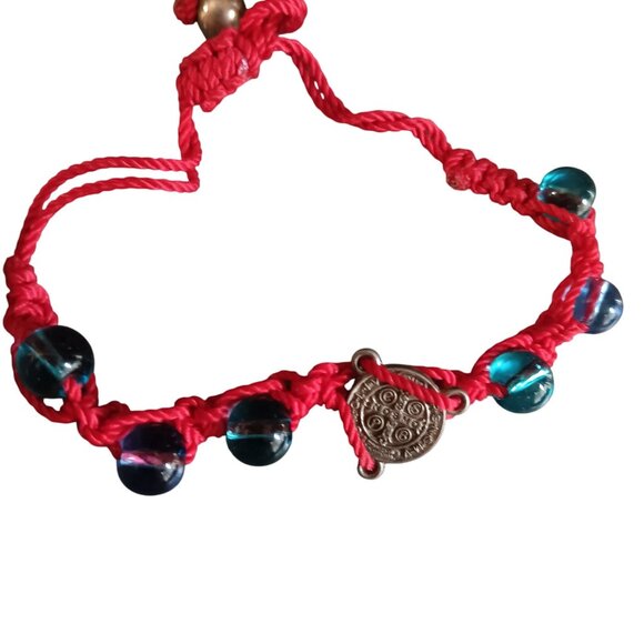 Vintage Catholic Bracelet Handmade Red Braided Glass Beads & Metal Charm - Picture 2 of 4